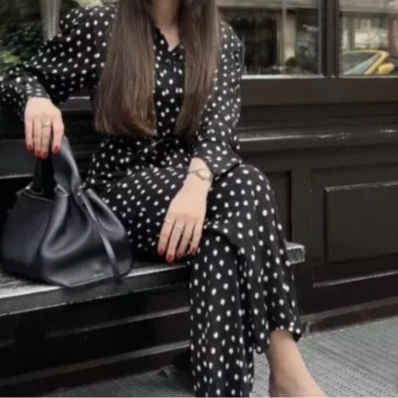 ZARA Black V-Neck Jumpsuit - Size XS - New Without Tags 🖤 - Picture 2 of 16